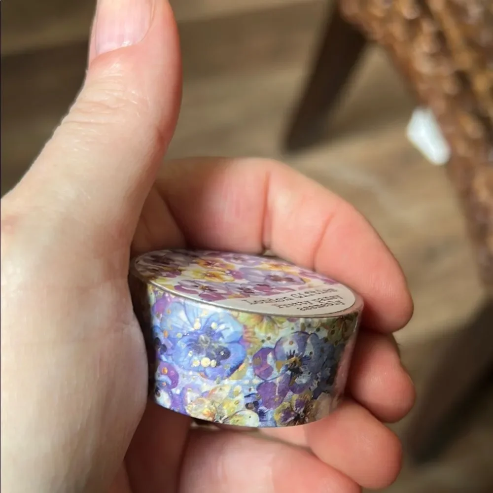 London Gifties Washi flowers with gold written on the print NEW